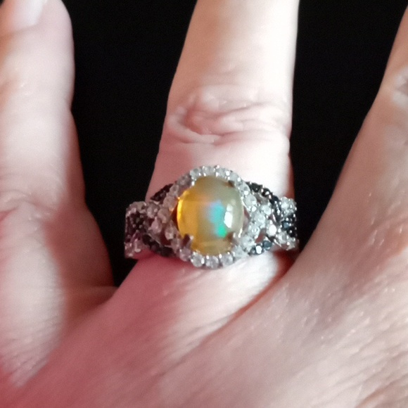 ETHIOPIAN WELO OPAL, MULTI GEMSTONE RING - Picture 2 of 10